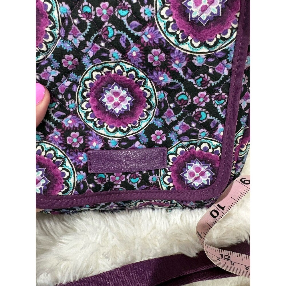 Vera Bradley Hipster Crossbody Bag Womens Medium Purple Paisley Quilted - Picture 3 of 9